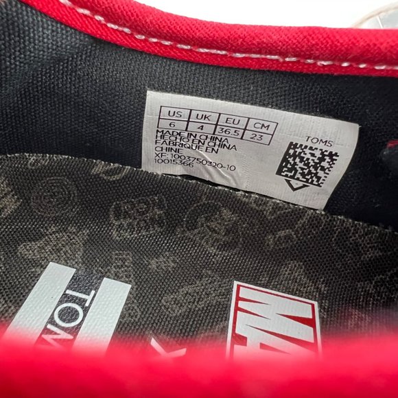 Toms X Marvel Travel Lite Womens Low AOP Marvel Logos Sneakers Red size 6 - Picture 15 of 16